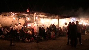 Die traditionellen Garküchen auf dem Djemna el Fna (Platz der Geköpften)